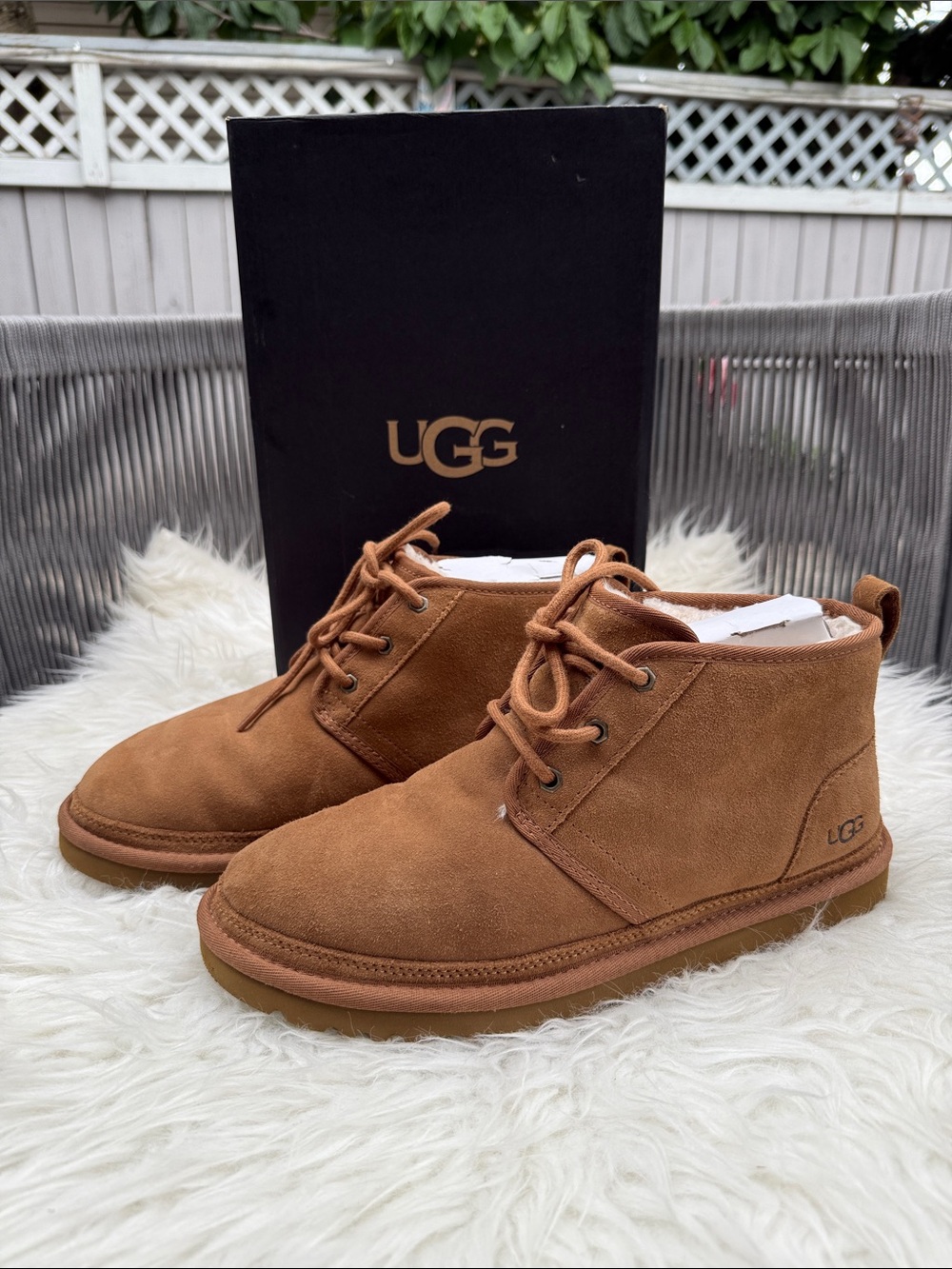 UGG Men's Neumel Chukka Boots Size 10